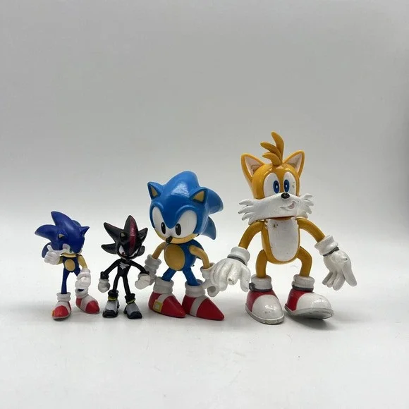 Sonic The Hedgehog Action Figure Toy Lot Of 3 Shadow Sonic Tails Missing Tail - Picture 1 of 4